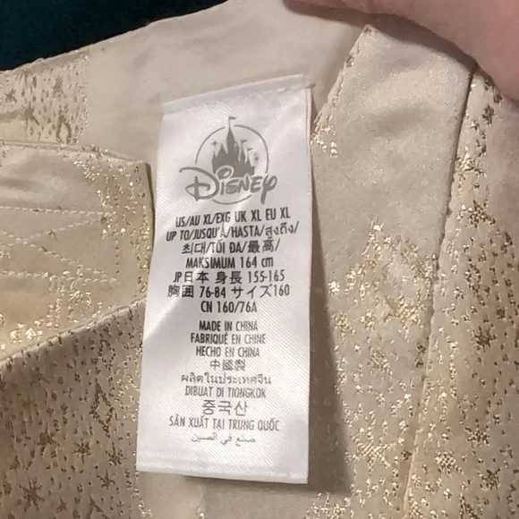 Dress - Picture 10 of 11